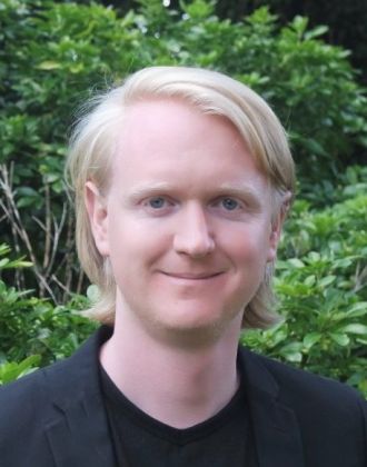 Head and shoulders image of Dr Laurence Wainwright for Find an Expert