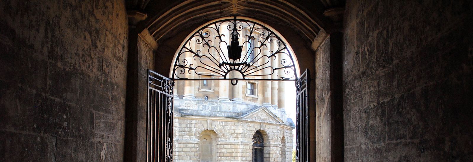 Radcliffe Camera through an arch