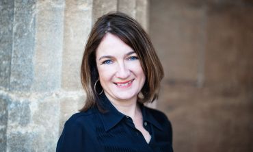 Professor Williams almost became an academic by accident. She never imagined becoming a Professor of English and, she says, she would have liked to go into advertising, except ‘she hadn’t really seen any adverts on television’, so did rather poorly in the
